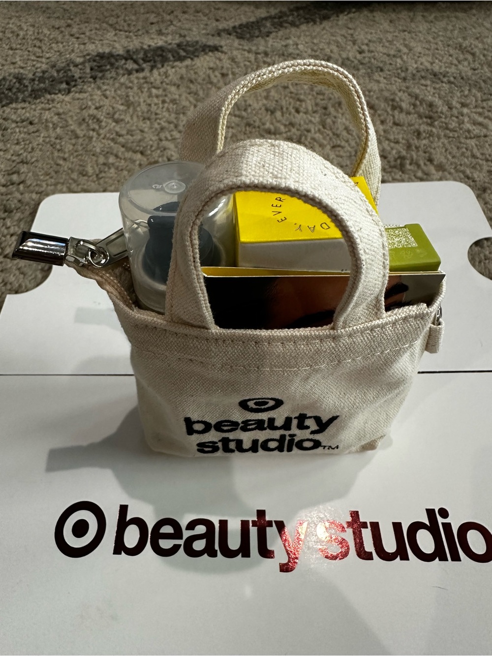 Target Beauty Box Set - Picture 2 of 7
